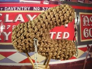 Traditional Handcrafted Button With Wings Fender